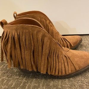 Coconuts by Matisse fringe booties